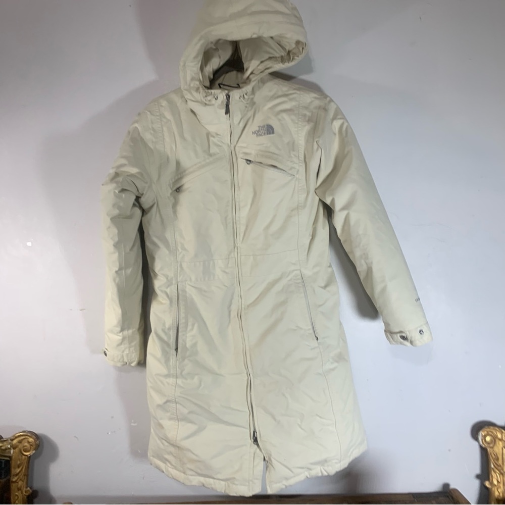 North face hyVent down filled winter coat
